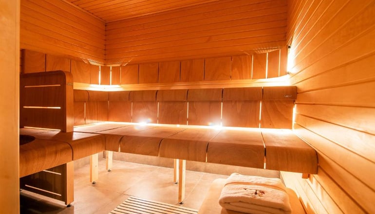 Aelia Parnassus Chalet